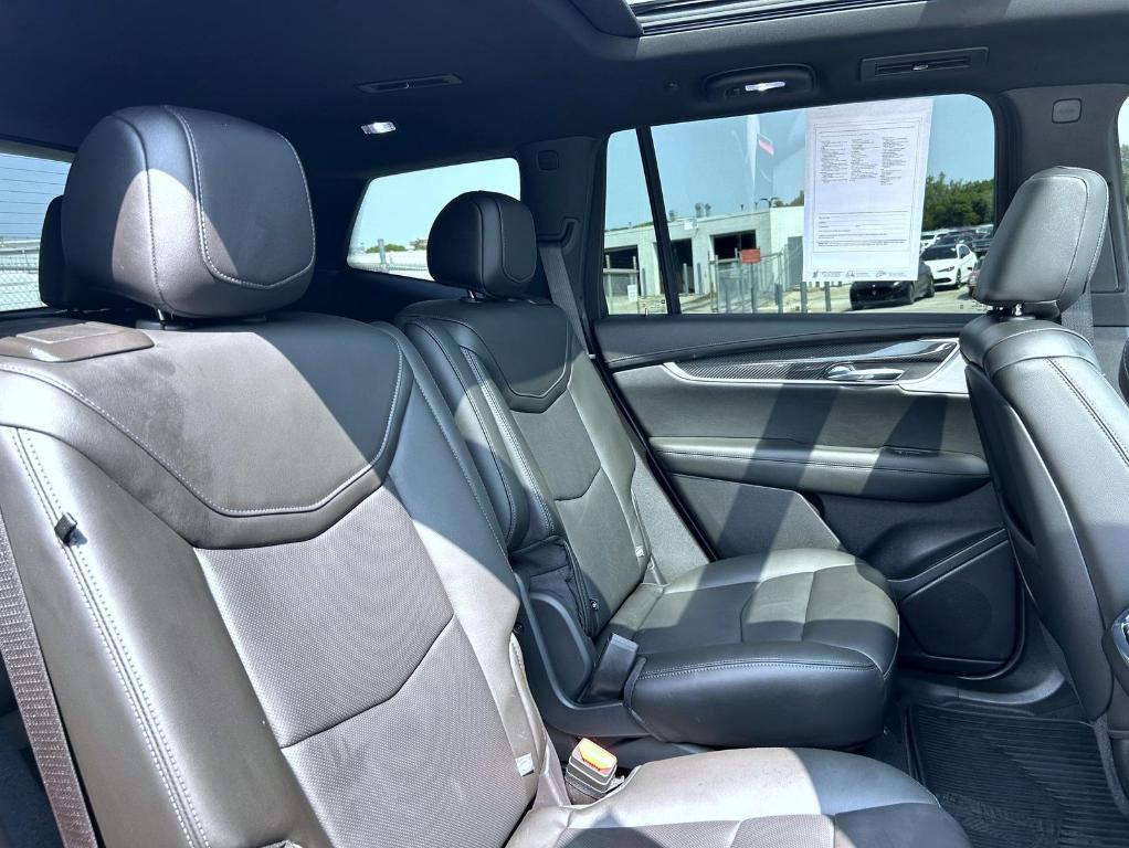 used 2023 Cadillac XT6 car, priced at $45,550