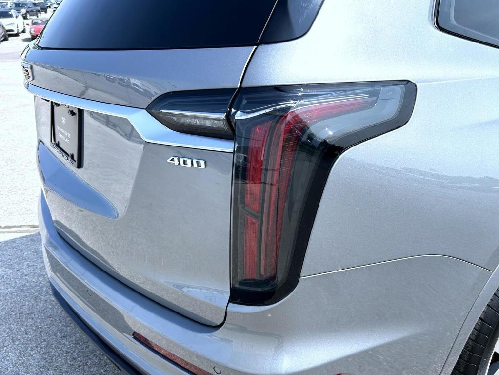 used 2023 Cadillac XT6 car, priced at $45,550
