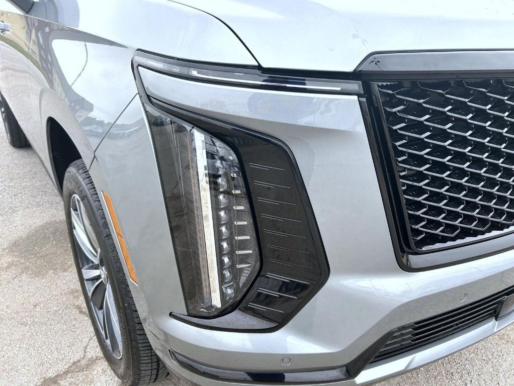 used 2025 Cadillac Escalade ESV car, priced at $112,990