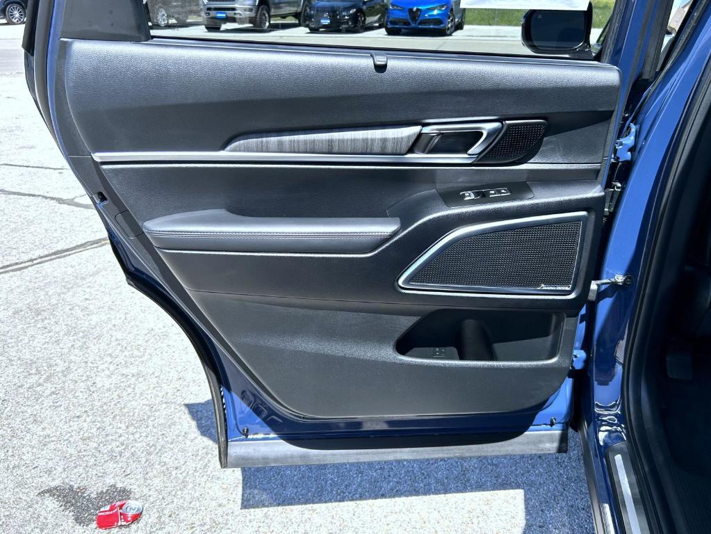 used 2024 Kia Telluride car, priced at $45,990
