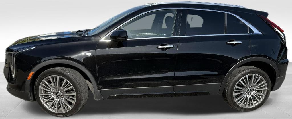 used 2024 Cadillac XT4 car, priced at $40,220