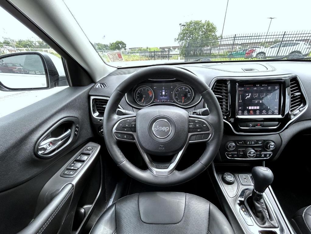 used 2019 Jeep Cherokee car, priced at $20,550