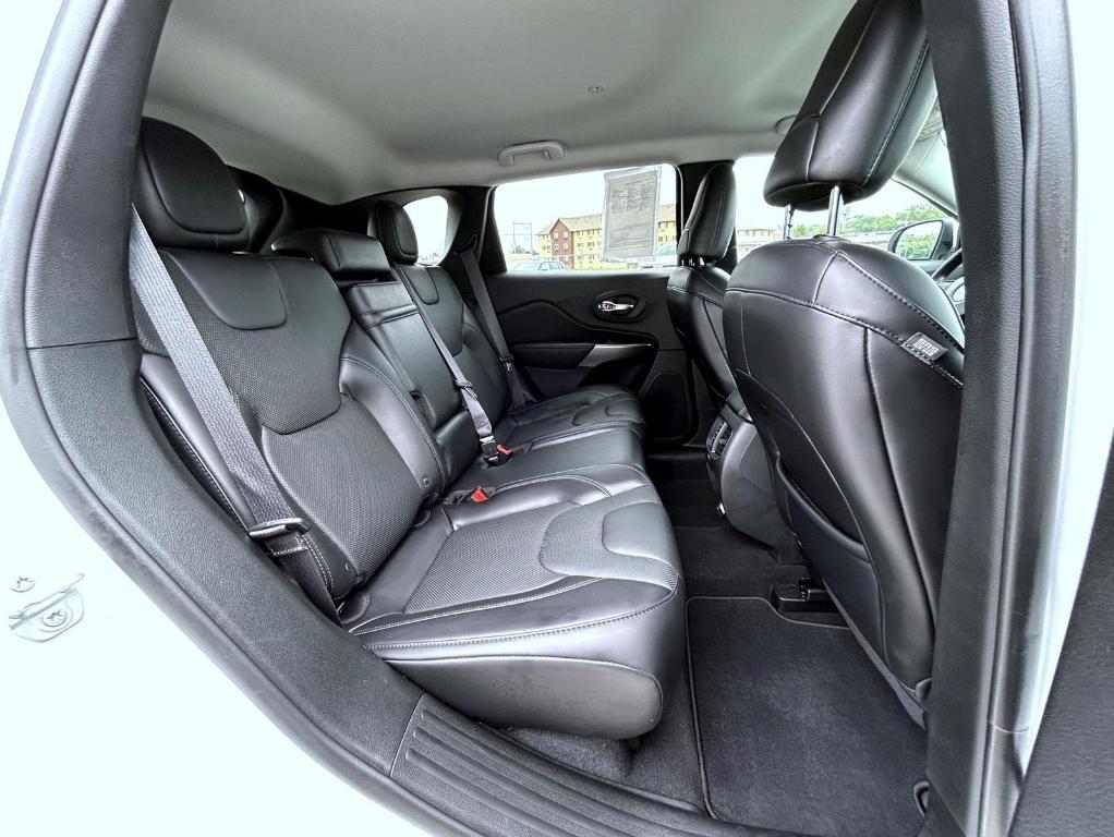 used 2019 Jeep Cherokee car, priced at $20,550