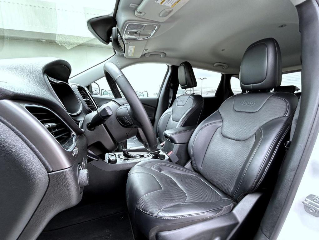 used 2019 Jeep Cherokee car, priced at $20,550