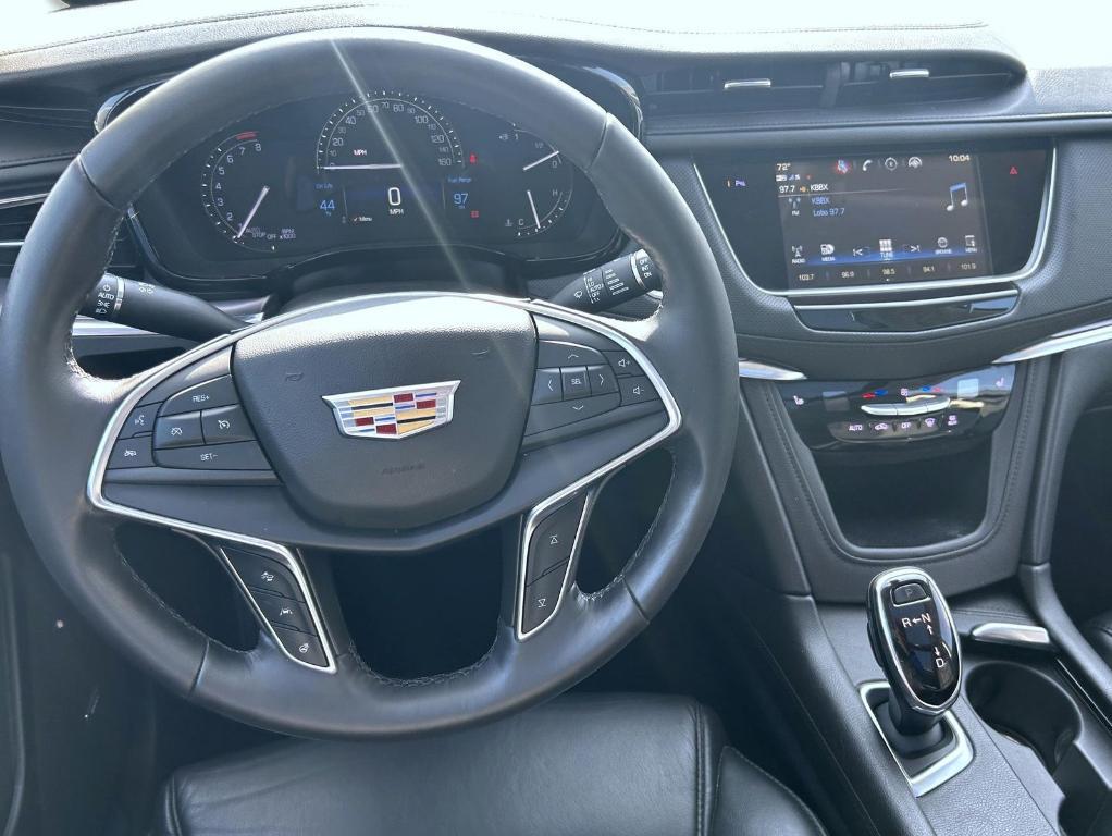 used 2018 Cadillac XT5 car, priced at $20,330