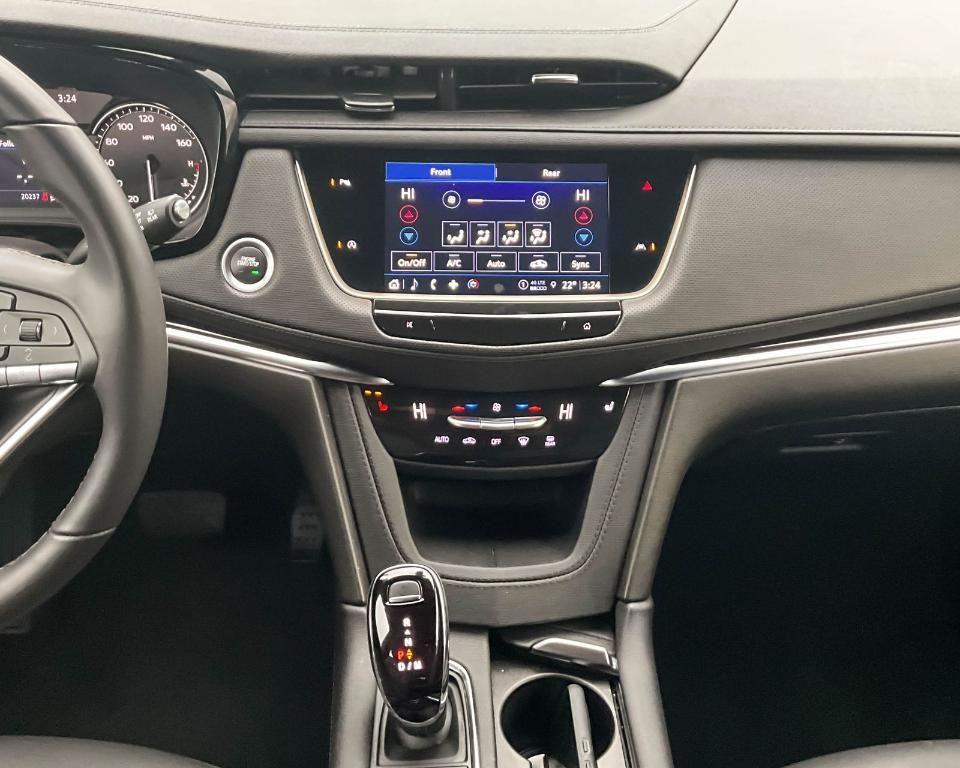 used 2023 Cadillac XT6 car, priced at $36,108