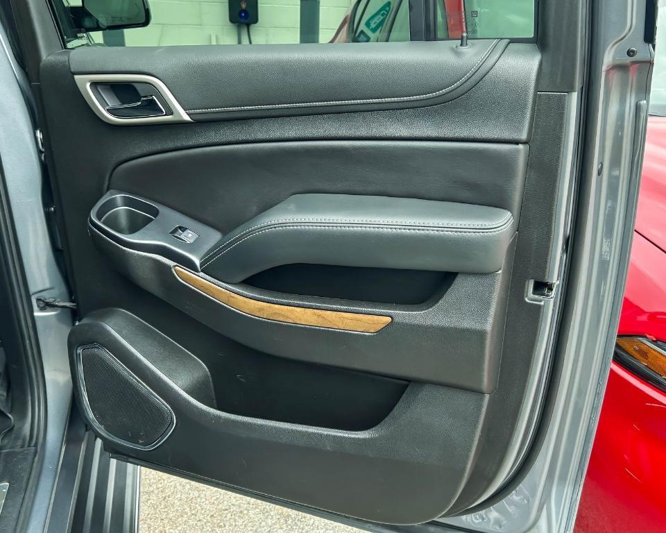 used 2020 GMC Yukon XL car, priced at $42,770