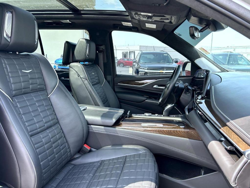 used 2023 Cadillac Escalade car, priced at $75,819