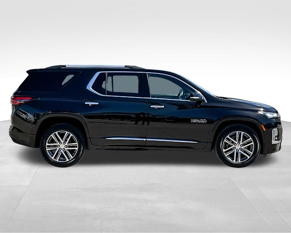 used 2023 Chevrolet Traverse car, priced at $45,158