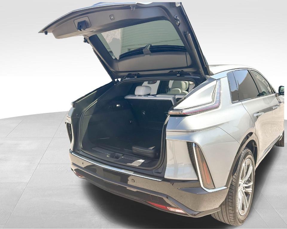 used 2024 Cadillac LYRIQ car, priced at $48,465