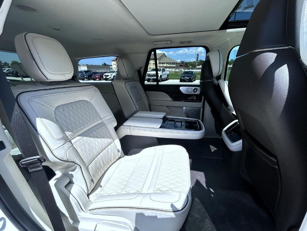 used 2024 Lincoln Navigator car, priced at $85,750