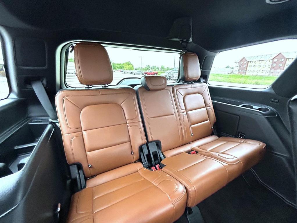 used 2019 Lincoln Navigator car, priced at $35,555