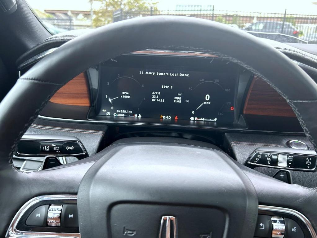 used 2019 Lincoln Navigator car, priced at $35,555