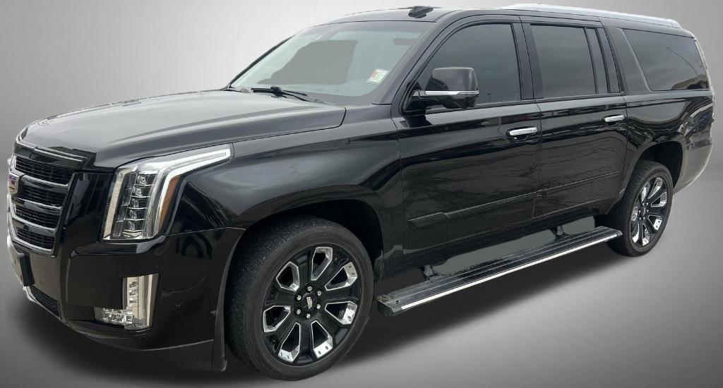 used 2018 Cadillac Escalade ESV car, priced at $30,550