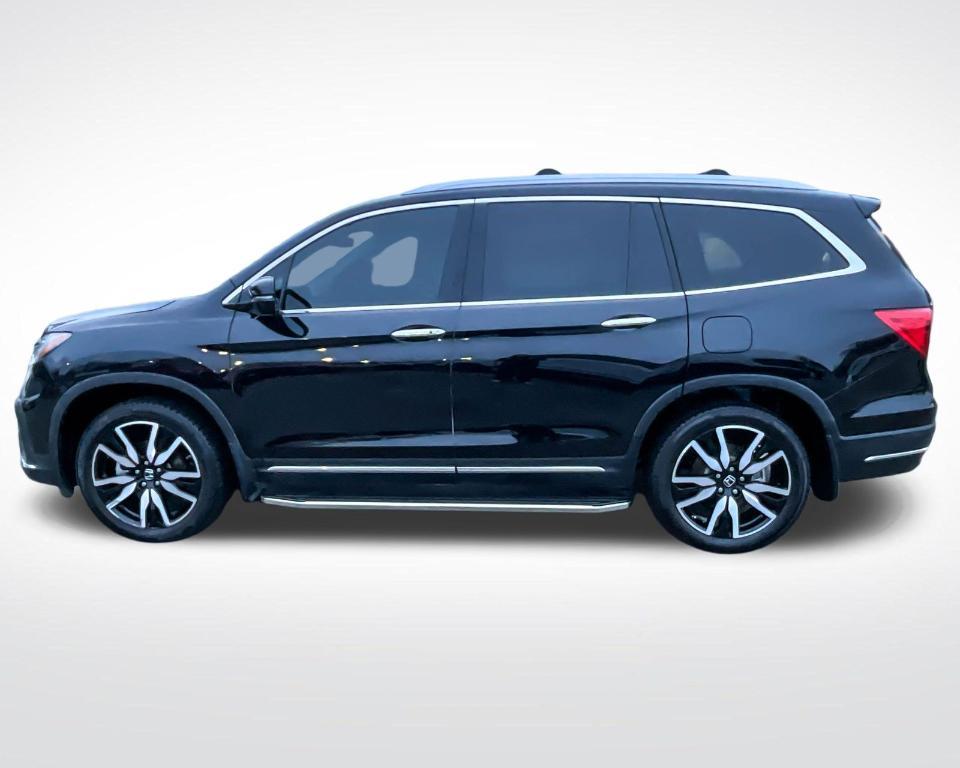 used 2021 Honda Pilot car, priced at $31,880