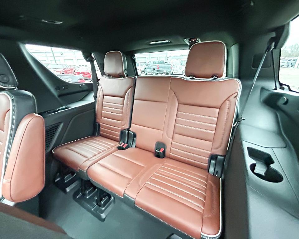 used 2023 GMC Yukon car, priced at $75,220