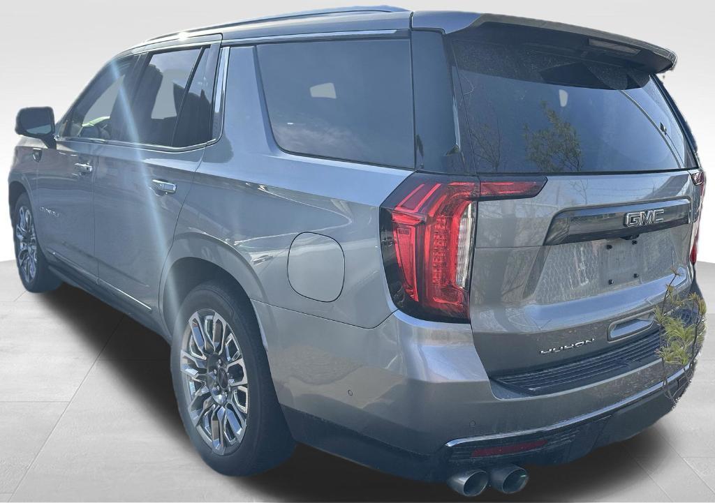 used 2023 GMC Yukon car, priced at $76,795