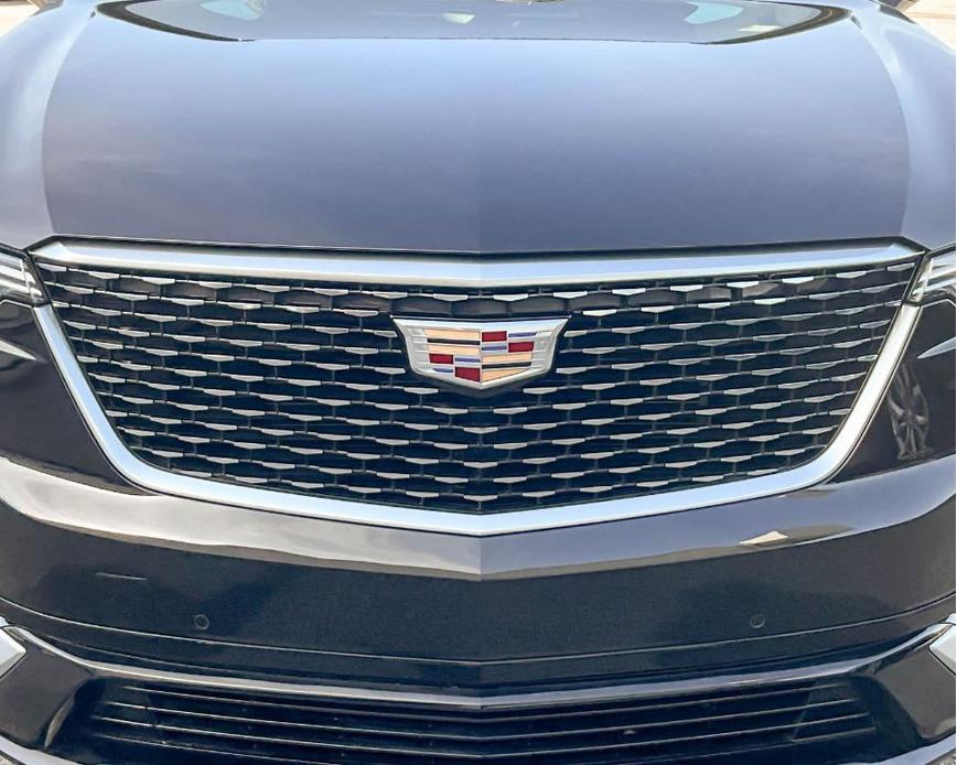 used 2021 Cadillac XT6 car, priced at $36,437