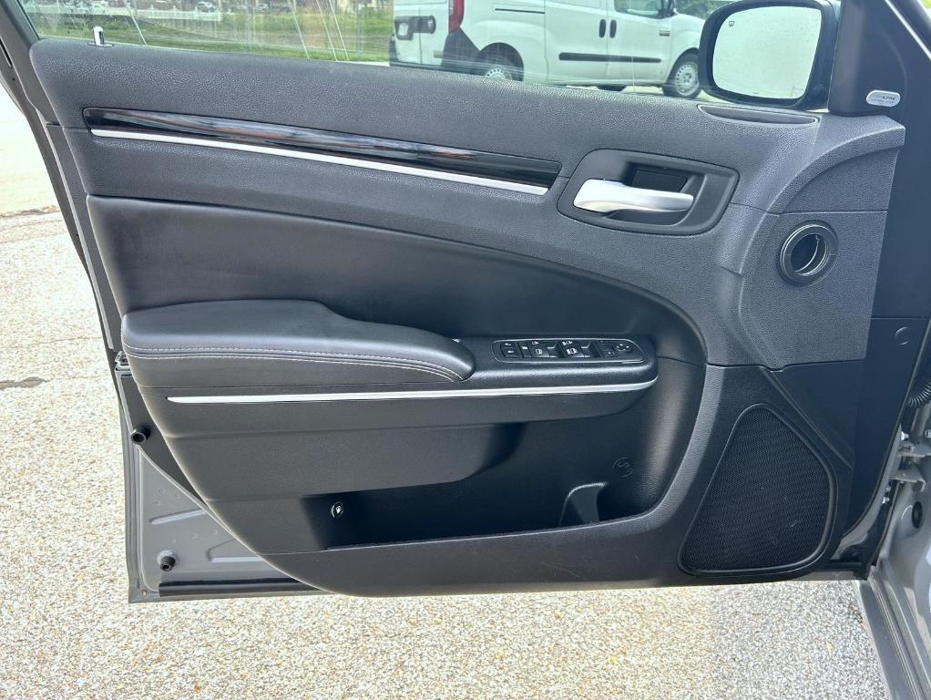 used 2018 Chrysler 300 car, priced at $18,550