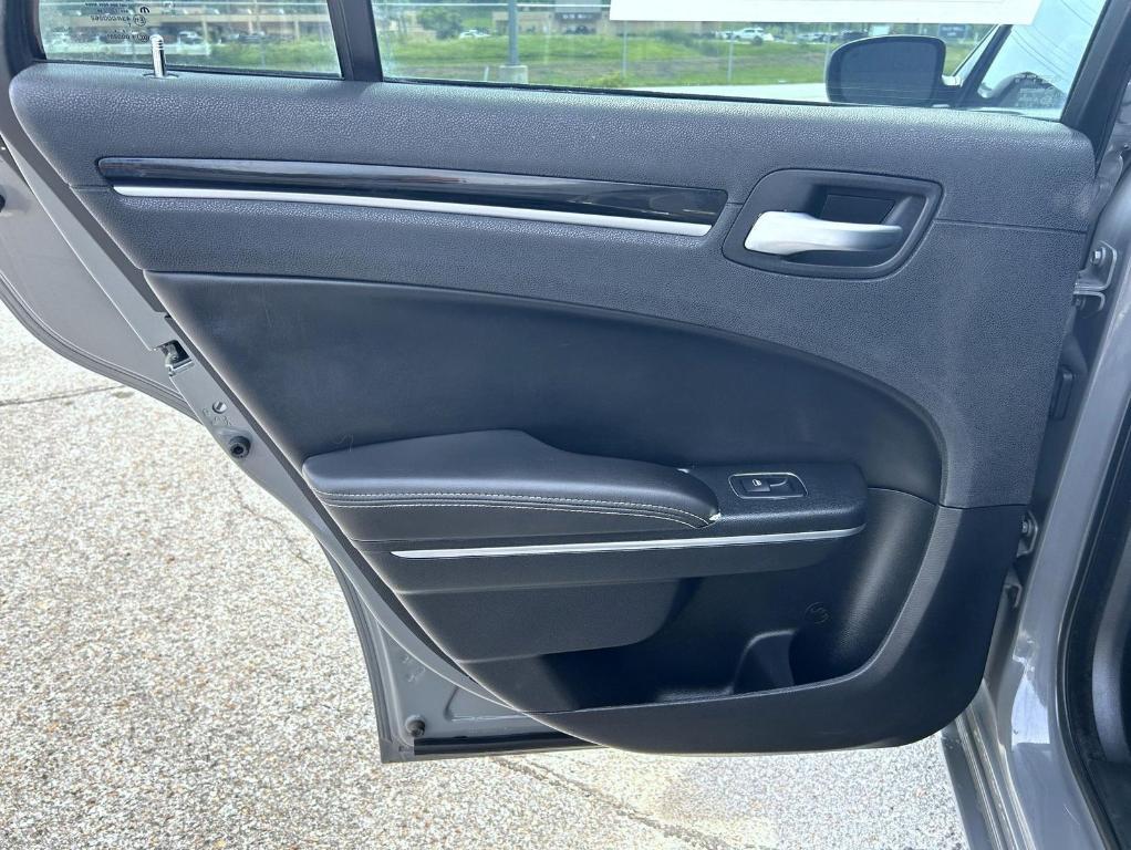 used 2018 Chrysler 300 car, priced at $18,550