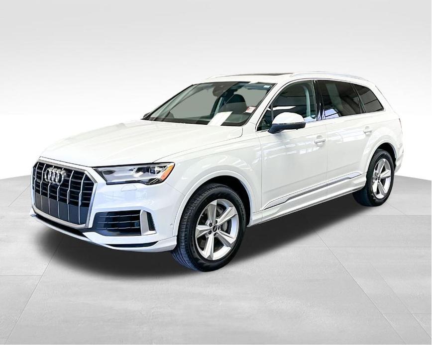 used 2022 Audi Q7 car, priced at $42,500