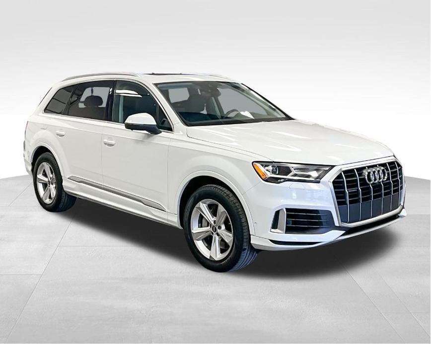 used 2022 Audi Q7 car, priced at $42,500