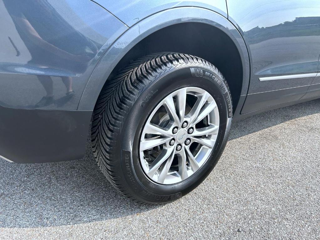 used 2020 Cadillac XT5 car, priced at $21,110