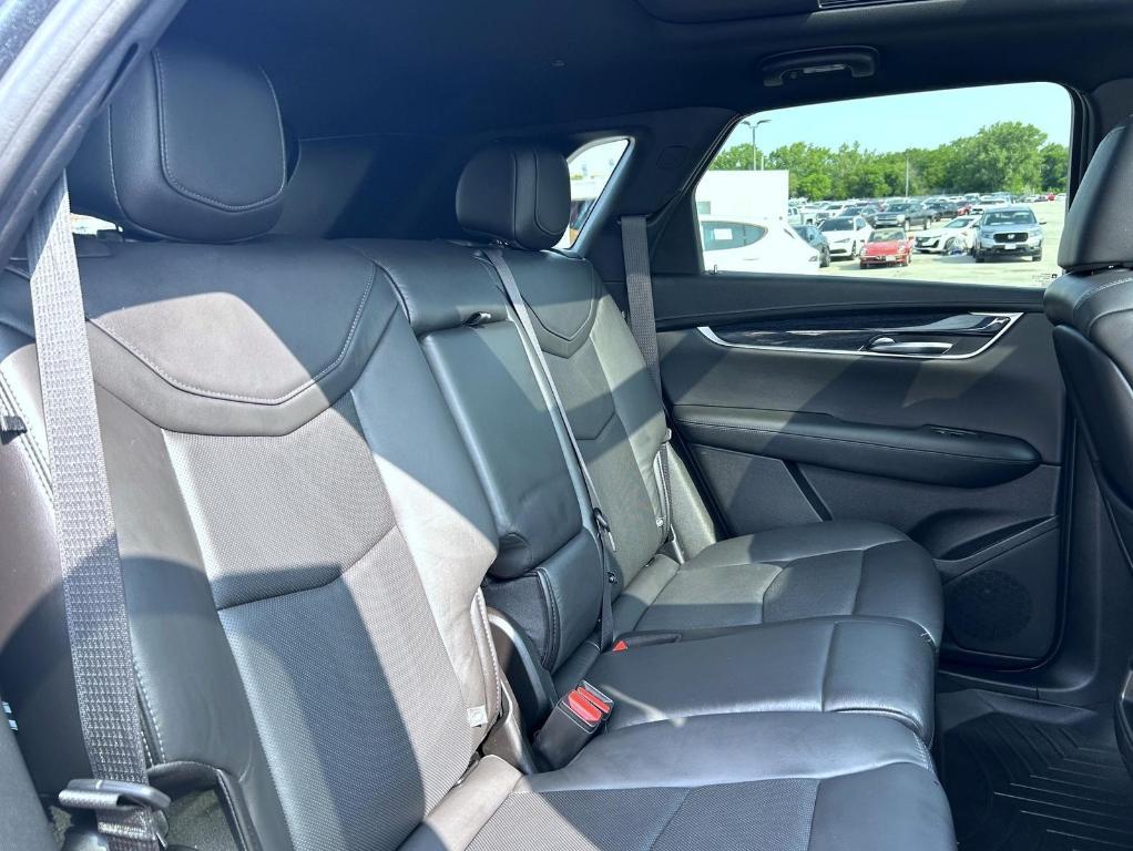 used 2020 Cadillac XT5 car, priced at $21,110