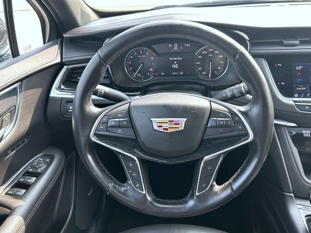 used 2020 Cadillac XT5 car, priced at $21,110