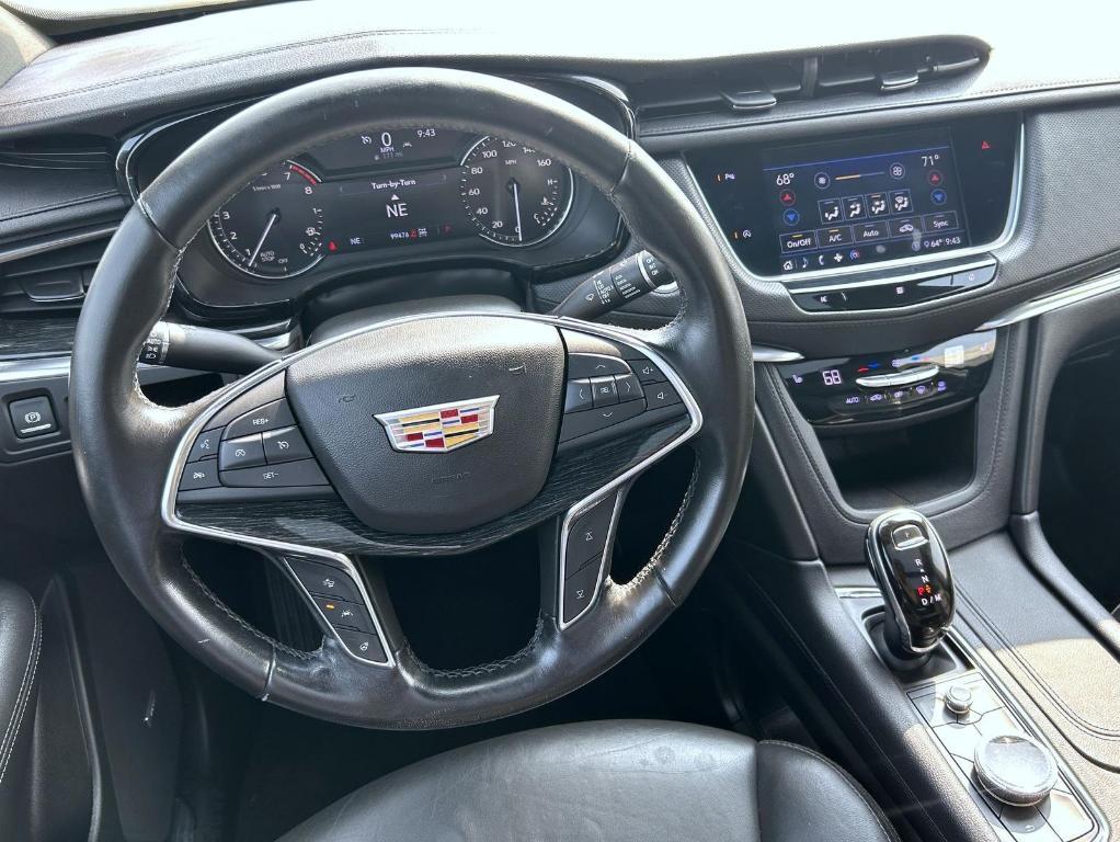 used 2020 Cadillac XT5 car, priced at $21,110