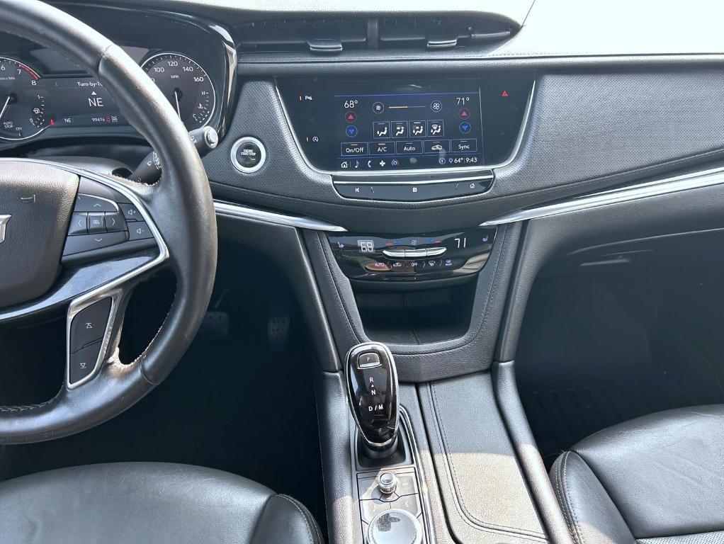 used 2020 Cadillac XT5 car, priced at $21,110