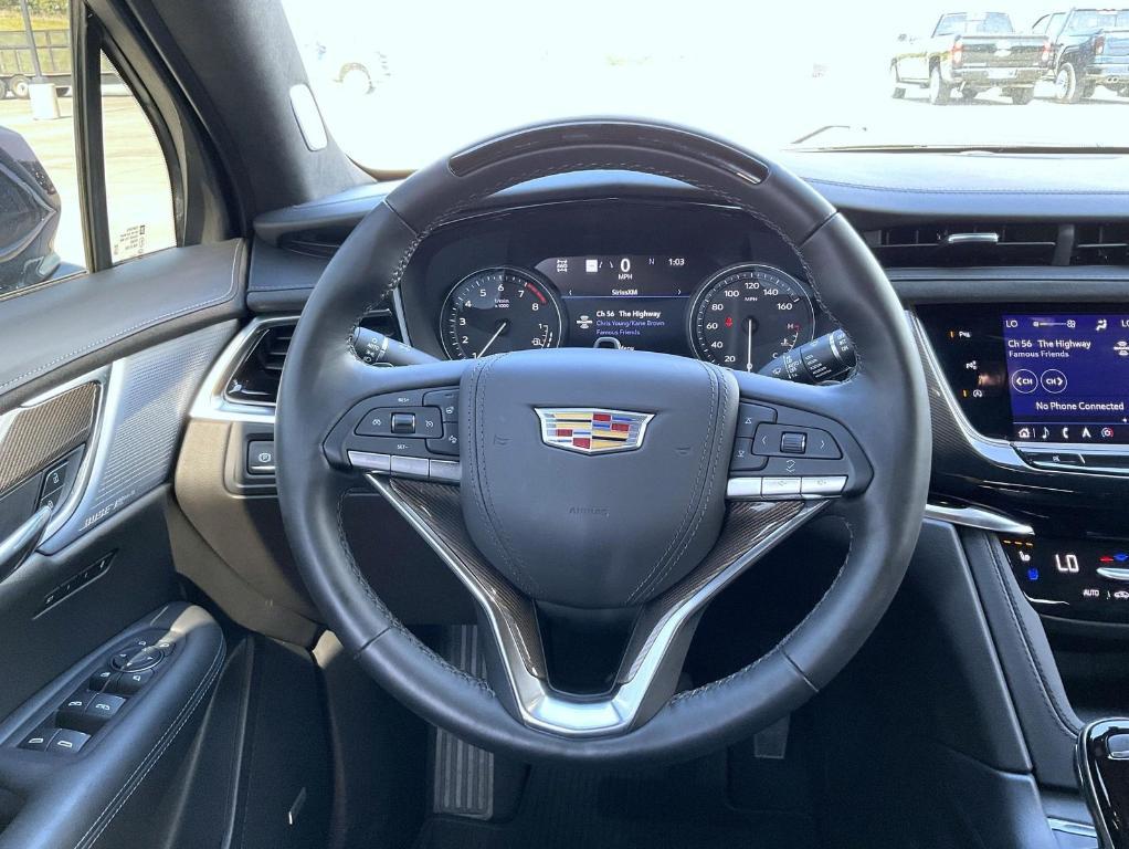 used 2025 Cadillac XT6 car, priced at $58,950