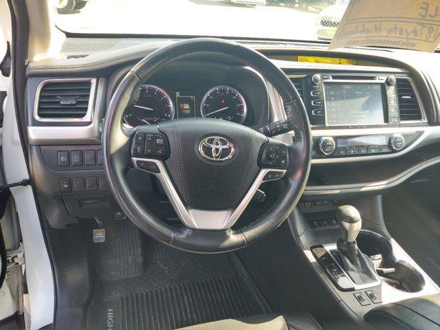 used 2018 Toyota Highlander car, priced at $26,495