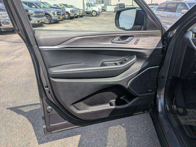 used 2021 Jeep Grand Cherokee L car, priced at $33,990