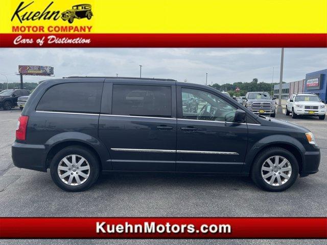 used 2014 Chrysler Town & Country car, priced at $8,995