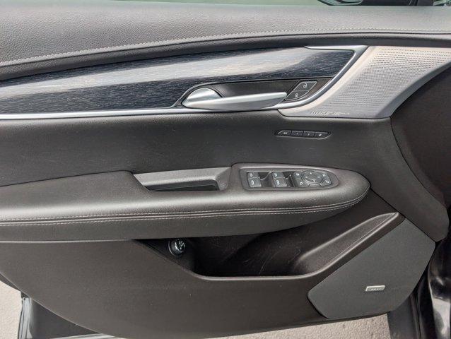 used 2023 Cadillac XT5 car, priced at $33,987