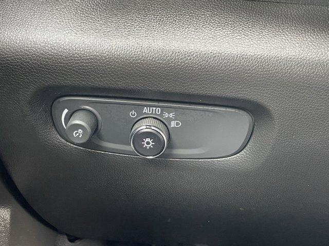 used 2023 Chevrolet Traverse car, priced at $29,985