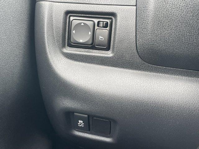 used 2016 Nissan Versa Note car, priced at $9,995