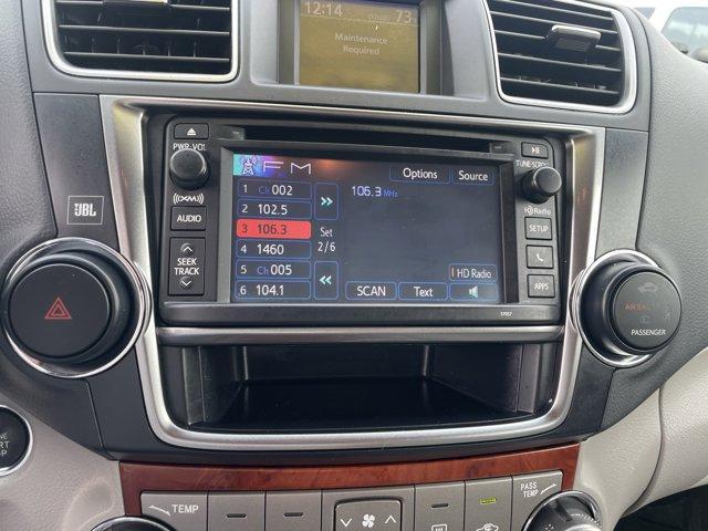 used 2013 Toyota Highlander car, priced at $11,997