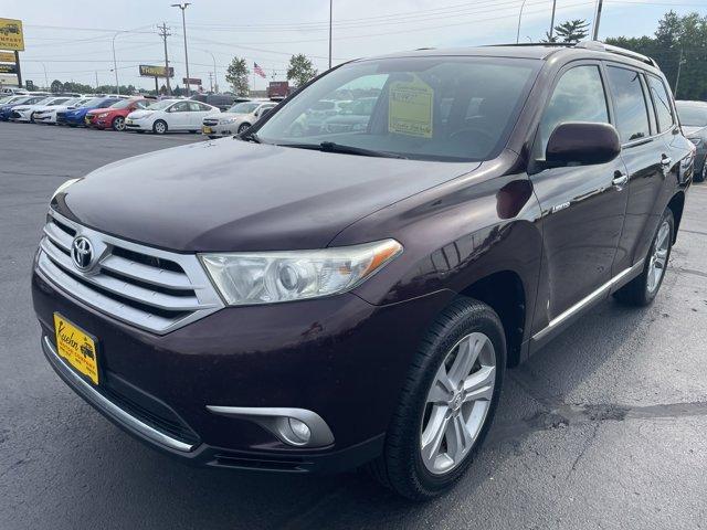 used 2013 Toyota Highlander car, priced at $11,997