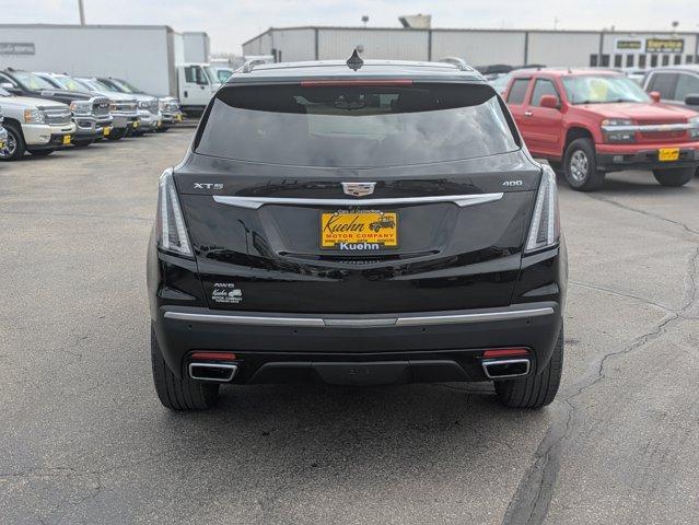 used 2021 Cadillac XT5 car, priced at $34,900