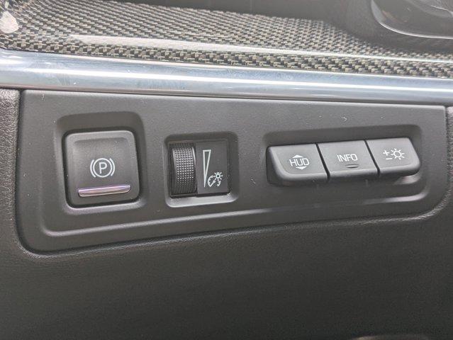 used 2021 Cadillac XT5 car, priced at $34,900