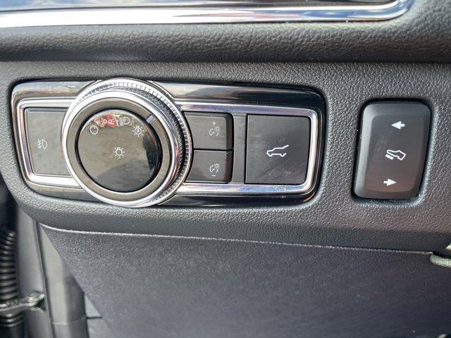 used 2021 Lincoln Navigator car, priced at $40,983