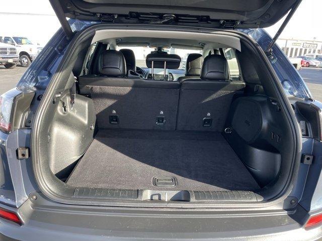 used 2020 Jeep Cherokee car, priced at $17,995