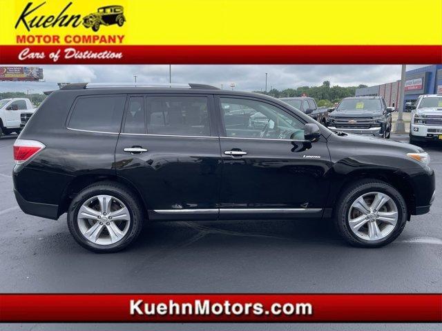 used 2013 Toyota Highlander car, priced at $17,995