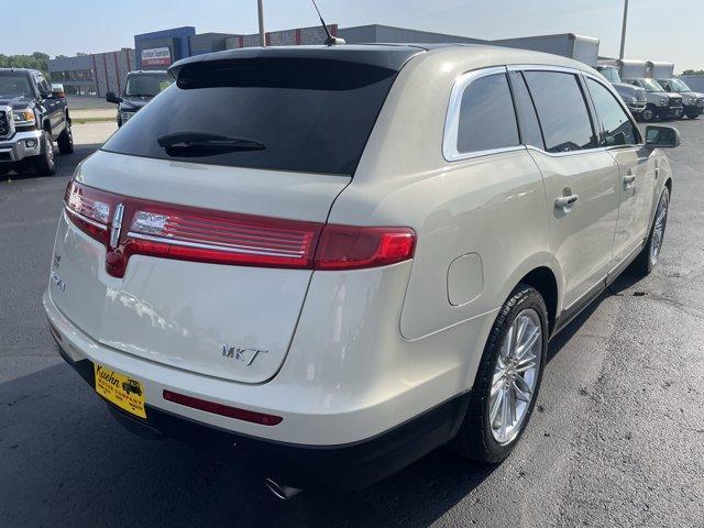 used 2015 Lincoln MKT car, priced at $11,997