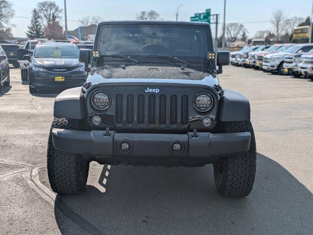 used 2015 Jeep Wrangler Unlimited car, priced at $25,900