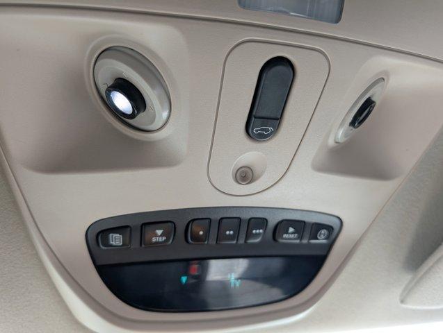 used 2007 Chrysler Aspen car, priced at $7,495
