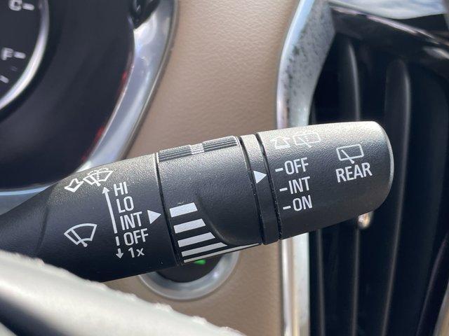 used 2023 Chevrolet Traverse car, priced at $39,900