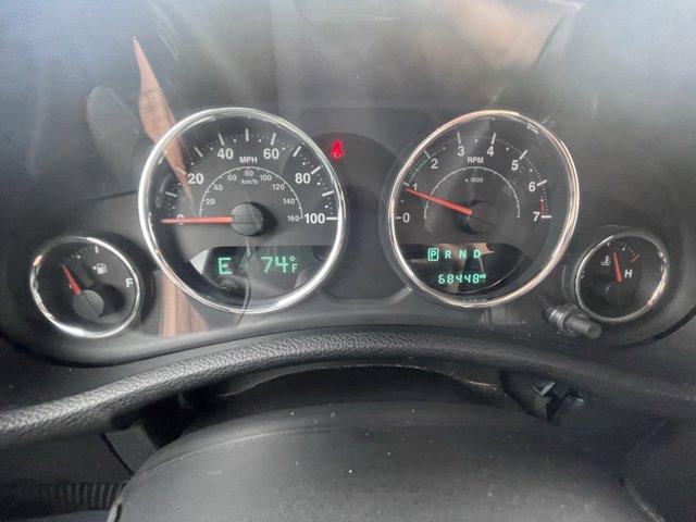 used 2015 Jeep Wrangler Unlimited car, priced at $21,900